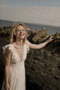 IBIZA Robe de mariée de créatrice en guipure fleurie