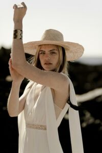 JALOUSE Robe de mariée décolleté croisé simple chic créatrice Amarildine