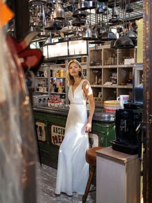 JALOUSE Robe de mariée longue décolleté croisé romantique champêtre