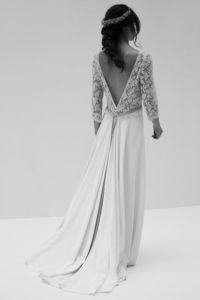 HEIDI Robe de mariée moderne manches longues décolleté dos en dentelle